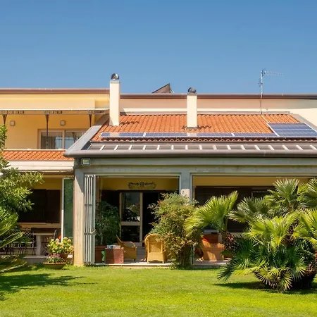 Villa Tigli Luxury B&B-3
